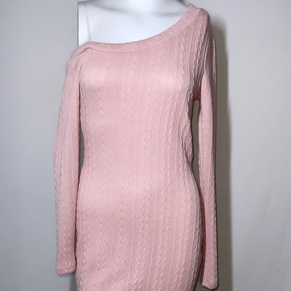 Light pink Bodycon mini dress off one shoulder - Picture 2 of 5